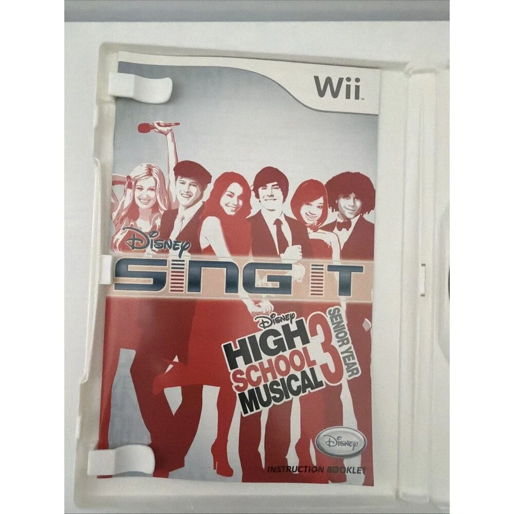 Disney Sing It: High School Musical 3 - Senior Year W/ Microphone (Nintendo Wii)